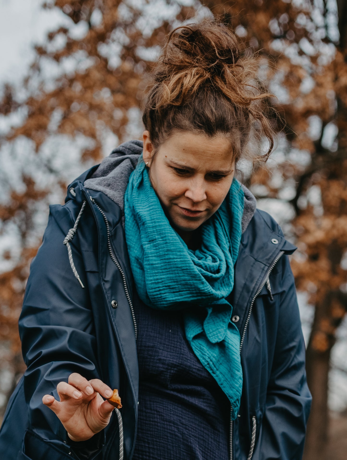 Šátek petrolejový